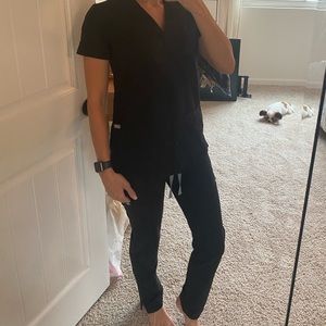 Black Figs Scrubs- XXS top and bottom